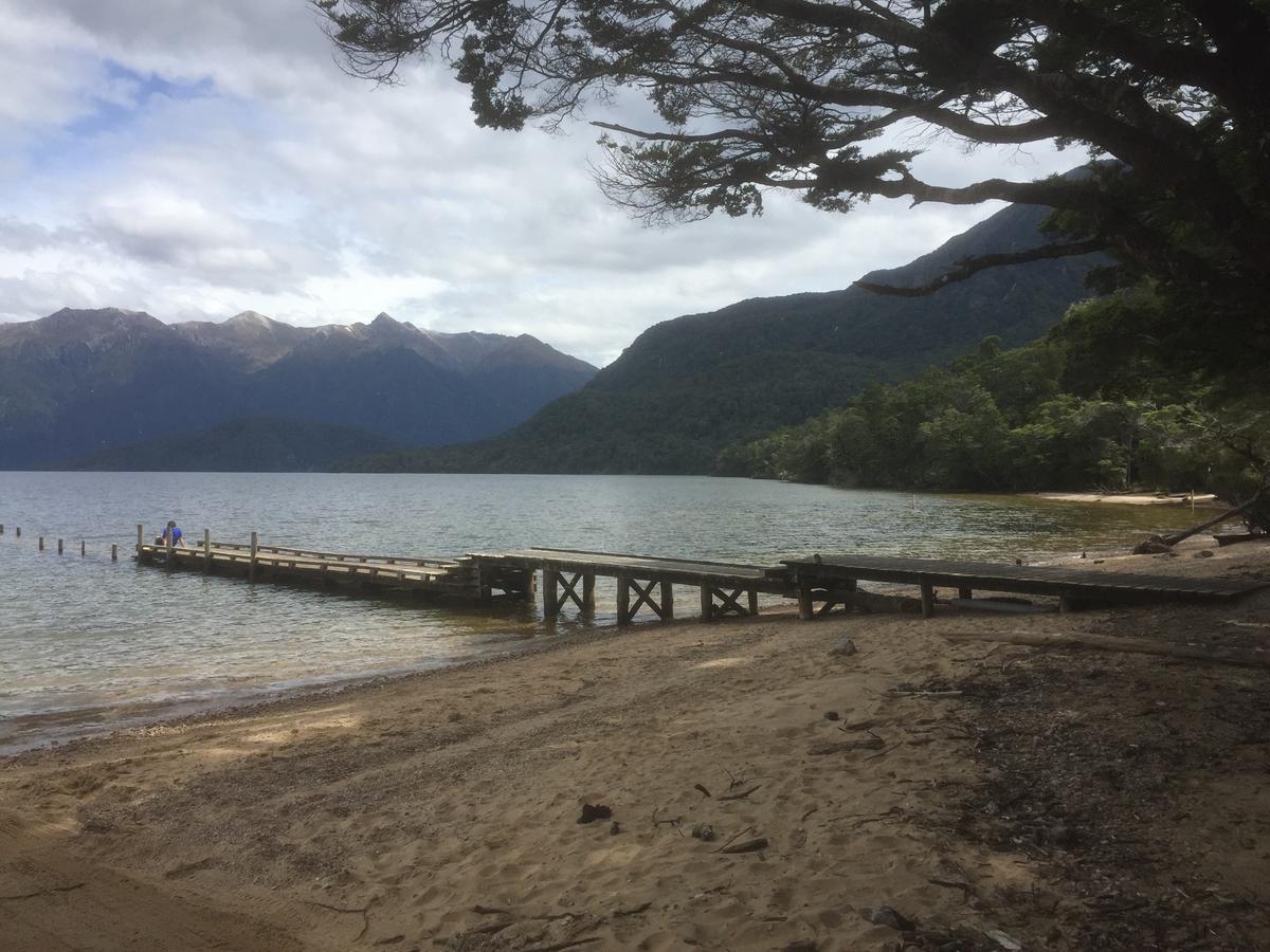 Ron And Tony'S Bed & Breakfast Tuatapere 外观 照片